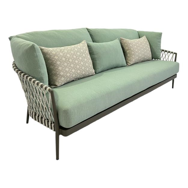 TAHOE Outdoor Living 3 Seat Sofa