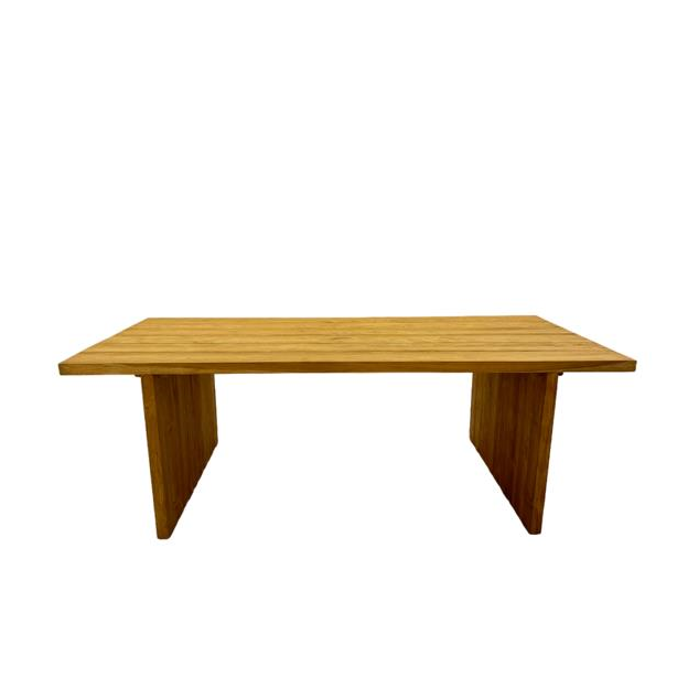 SALDA Outdoor Dining Set